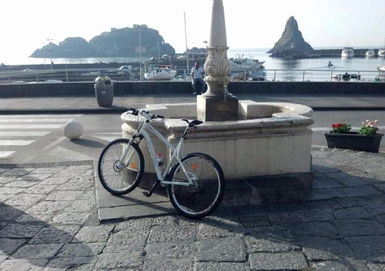 Corallo Holiday House Acitrezza アーチトレッツァ エクステリア 写真